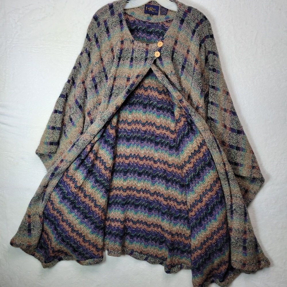 Vintage LeRoy Knitwear Womens Multi Color Boucle Knit Poncho Wrap Cape Medium